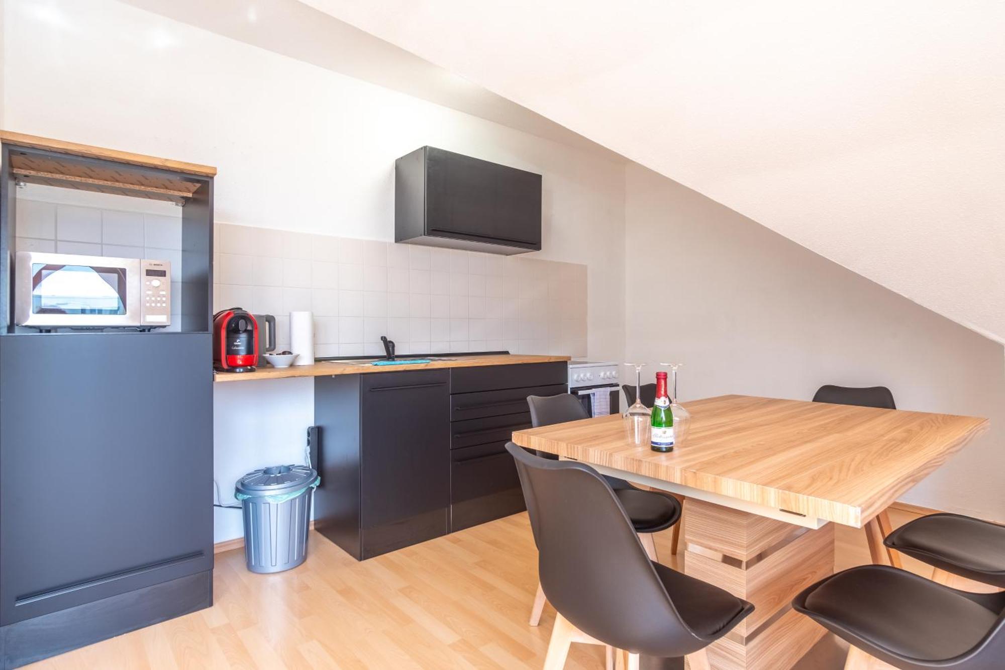 4K Tv, Soundbar, Ausblick Appartement Bad Dürrenberg Buitenkant foto
