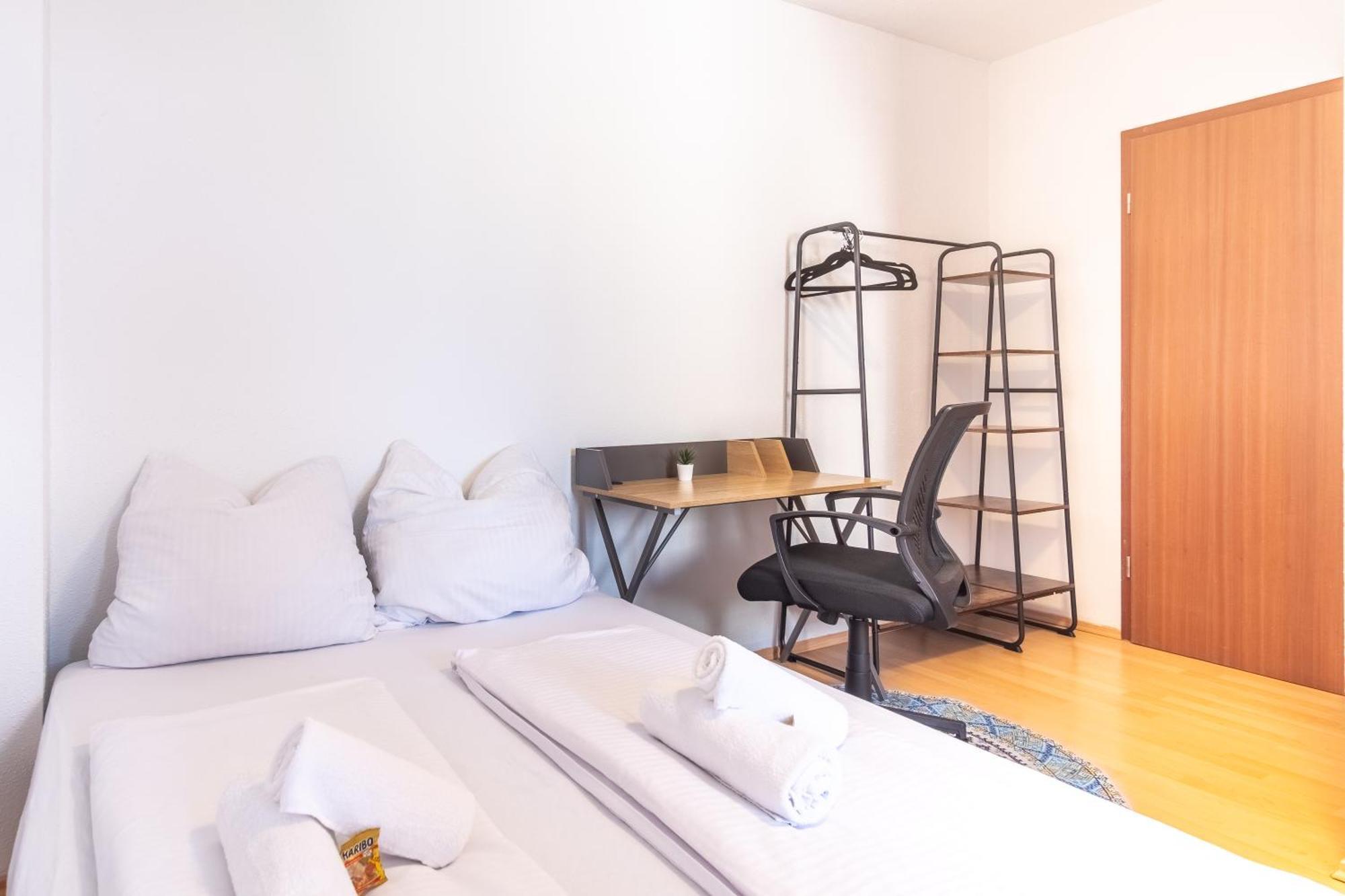 4K Tv, Soundbar, Ausblick Appartement Bad Dürrenberg Buitenkant foto