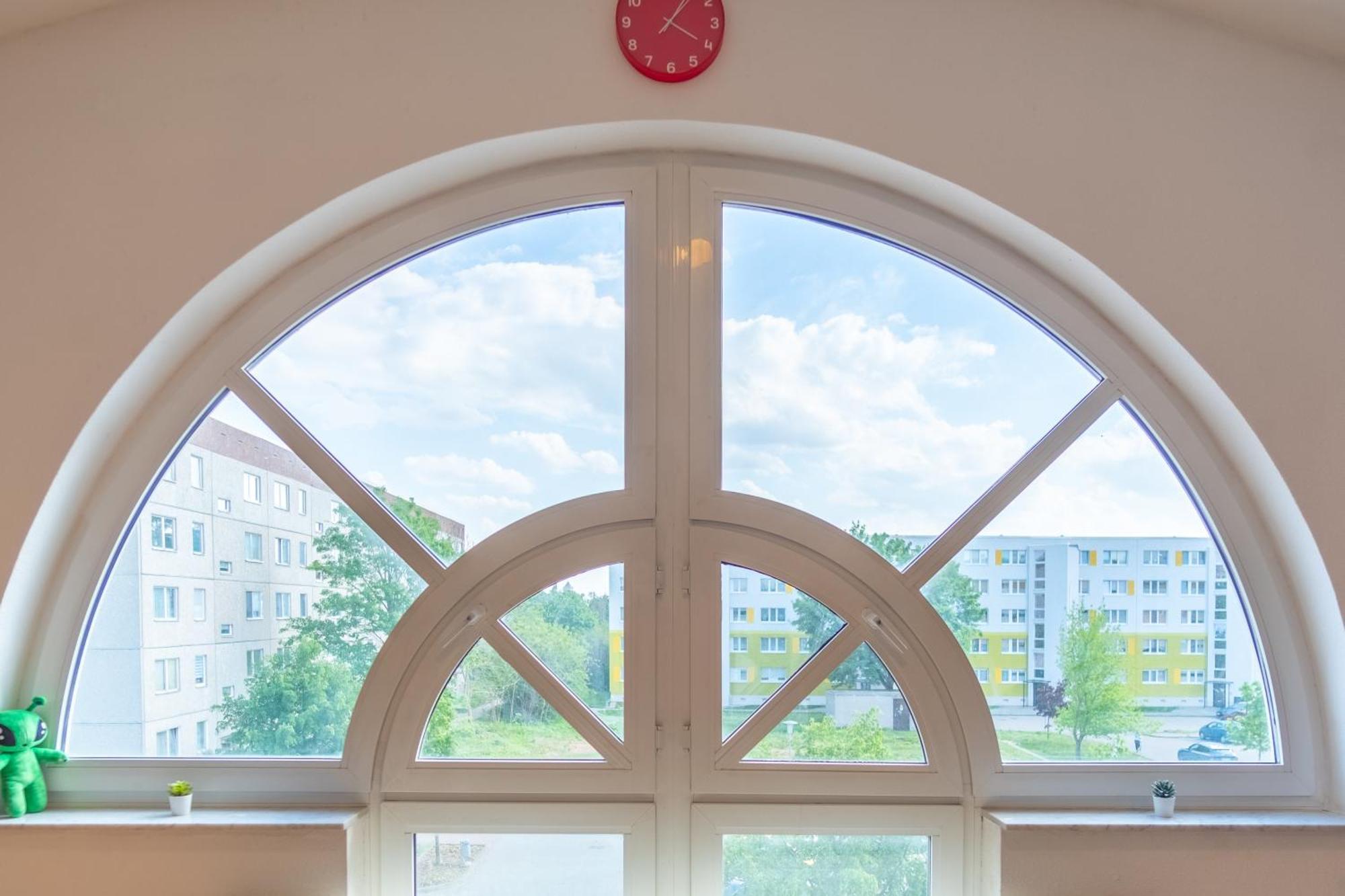 4K Tv, Soundbar, Ausblick Appartement Bad Dürrenberg Buitenkant foto
